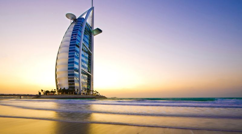 Dubai Bling: The Glitzy Lifestyle